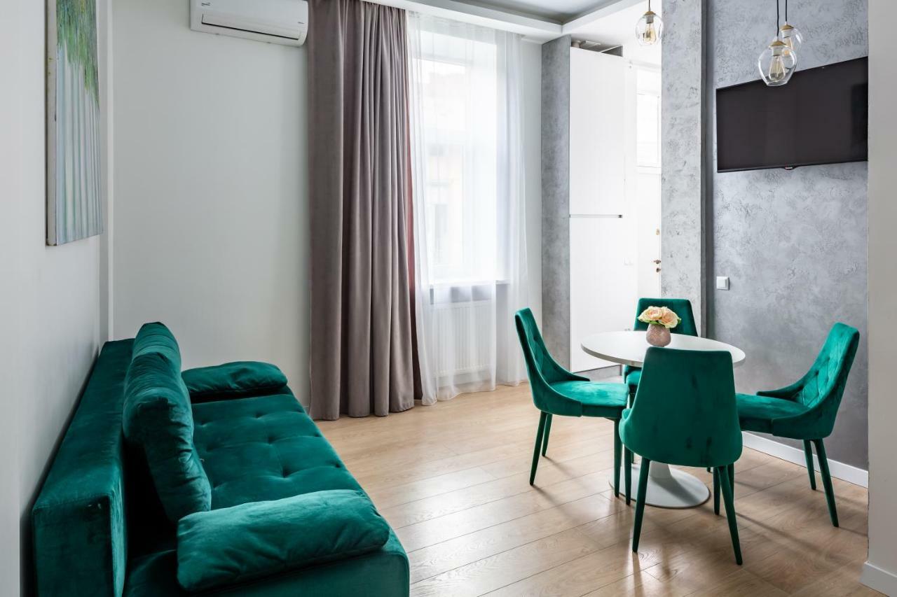 Two Bedroom Львов Экстерьер фото
